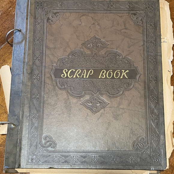Vintage album - Picture 1 of 6
